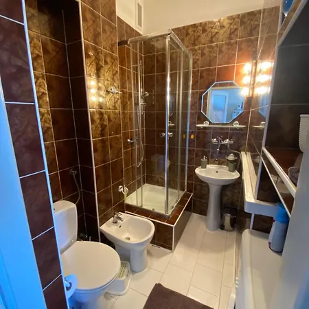 Ohmyhome Grzybowska Park Апартаменты *